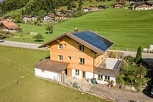 Wohnhaus Familie Dubach. Foto: Allenbach Holzbau + Solartechnik AG